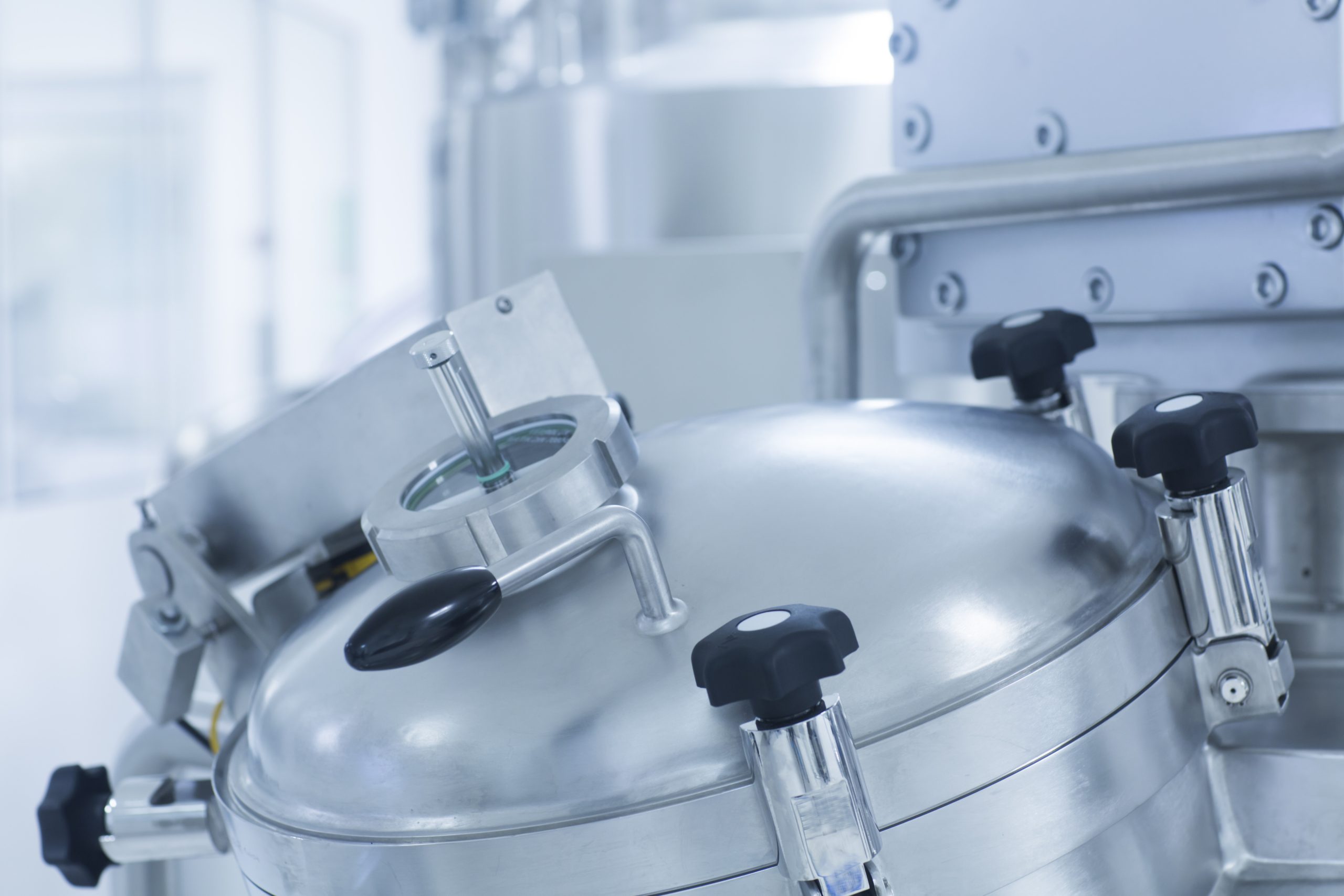 Gas-Liquid Separator Vessels: How They Work Article Image